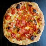 Focaccia con Salsiccia piccante