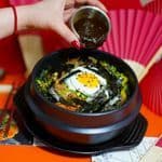 Bibimbap z wieprzowiną