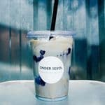 Blue Salted Vanilla Latte (z kawą)